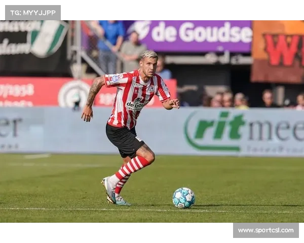 埃因霍温高位防守漏洞显现 被对手反击连失四球